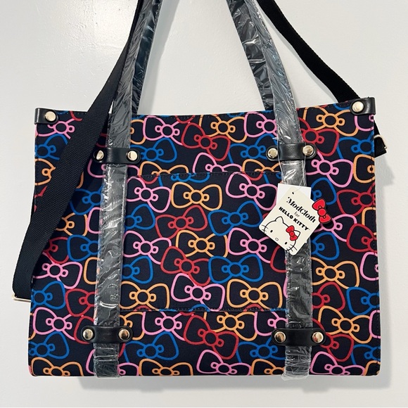 ModCloth x Hello Kitty Bows Camp Director Zipped Tote - Picture 2 of 8